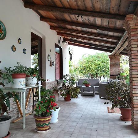 Poggio Vento Country House Pensionat Naro Eksteriør billede